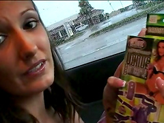 Palpitating reality babe gives her guy a terrific blowjob in the car