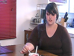 Fabulous bbw with big tits enjoys flirting in the kitchen