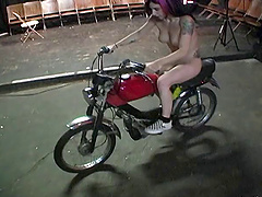 Quick orgasm with Joanna Angel before she rides her bike