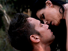 Hiking turns naughty as India Summer needs his dick inside her