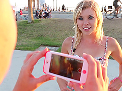 Teen blondes turn to wild lesbian findling wearing shorts