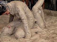 Dirty sluts Kirsten Plant and Regina fighting in a mud pit