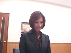 Japanese office lady Akari Asahina having her pussy boinked