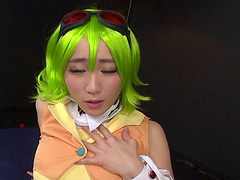 Kinky Japanese porn video with green-haired babe Mao Kurata