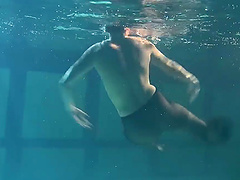 Lenochka Chernova goes swimming naked and plays underwater