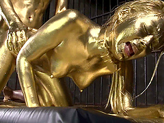 Japanese woman covered in golden paint fucked hard by her partner