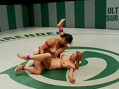 Lesbian Wrestlers Fight Their Ass Off To Win This Wildcat!