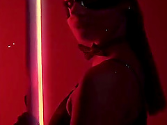 Solo erotic performance by a stunning latina with long hair